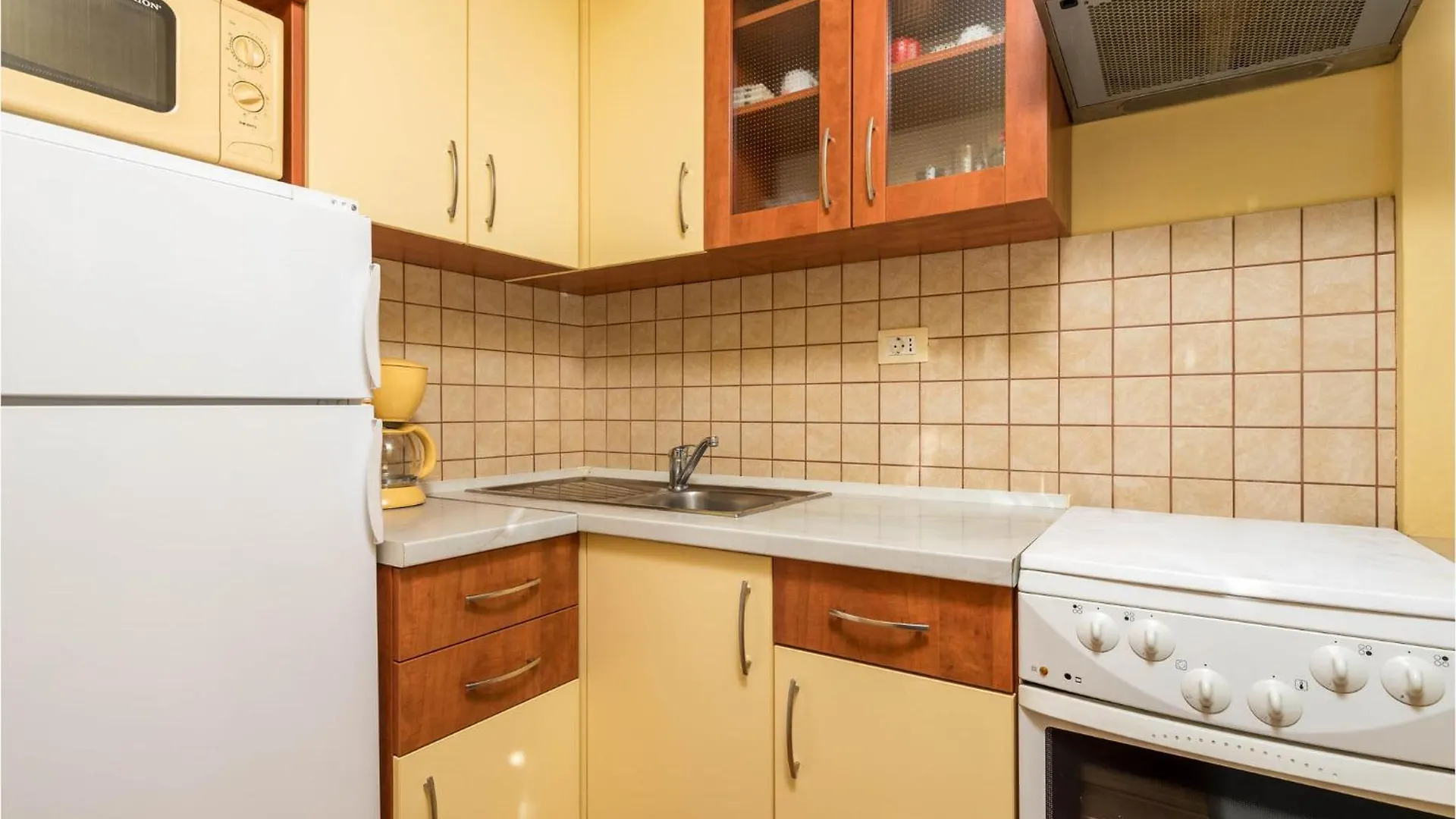 Stunning Apartment In Lovran With Kitchen