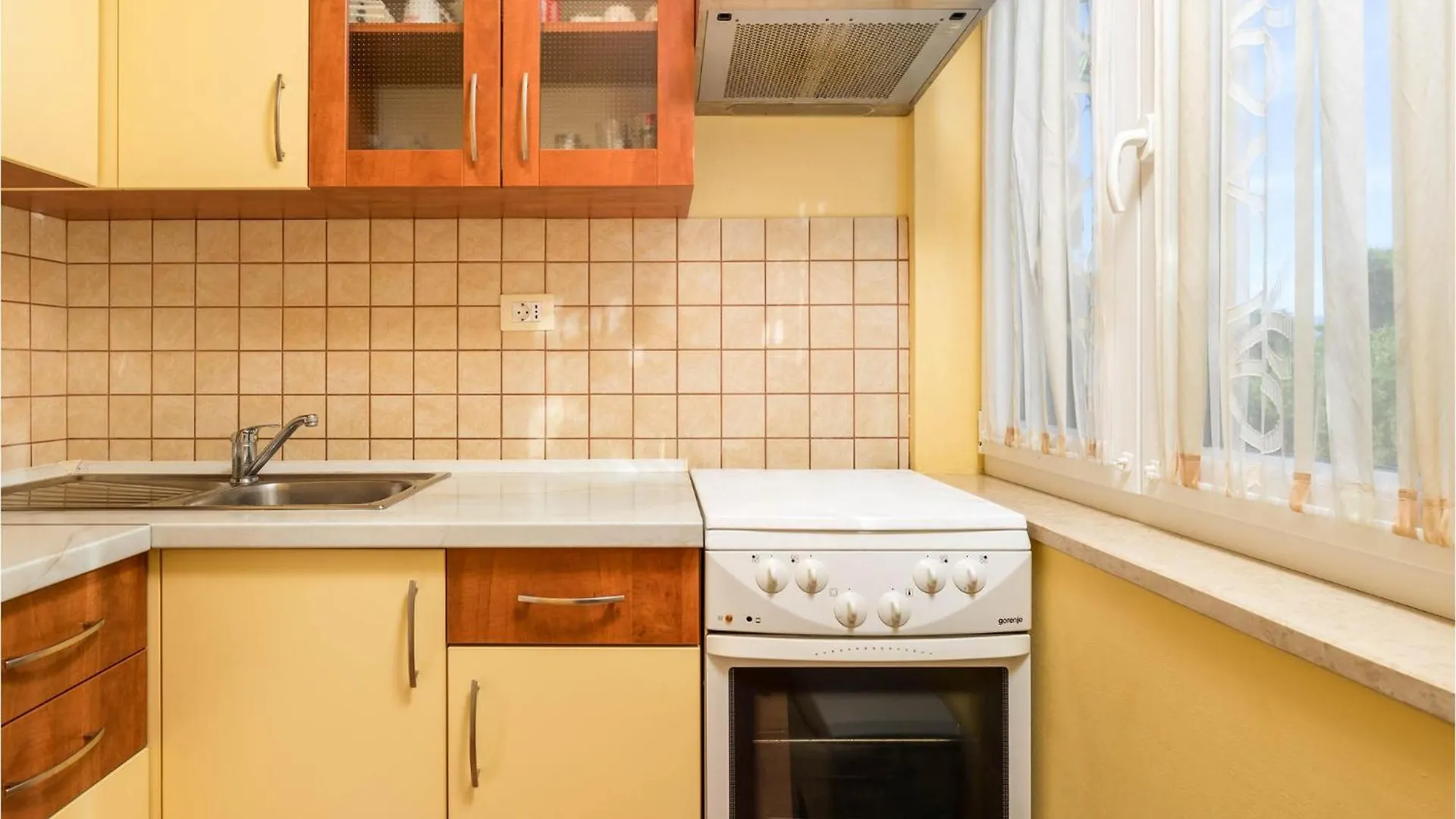 Stunning Apartment In Lovran With Kitchen